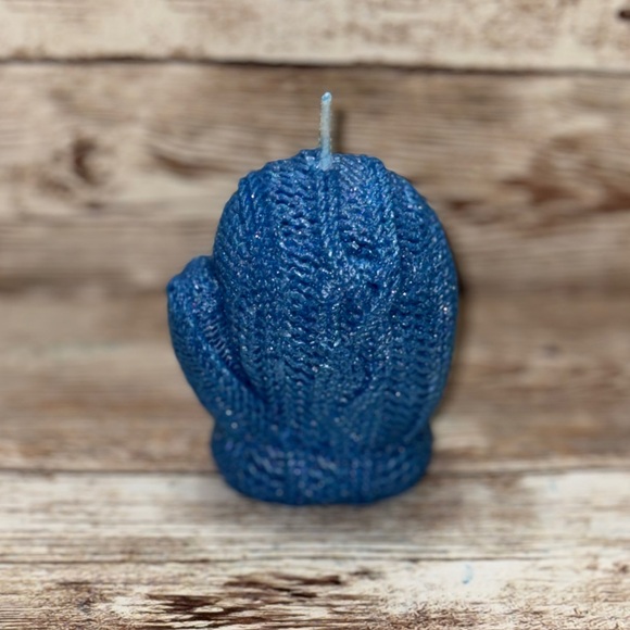 Festive Christmas Candle Set - Custom Gift Ideas, scented candles, Knitted - Picture 5 of 7